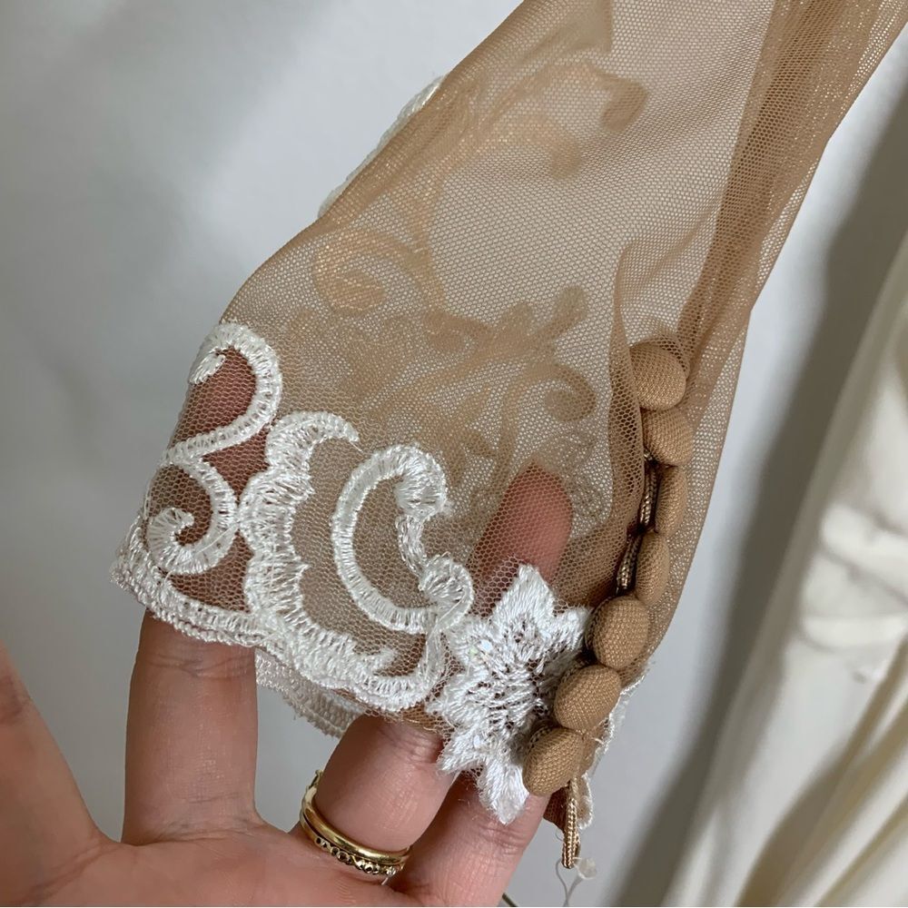 Galina Signature Long Sleeve Ivory Sheer Beaded Wedding Dress Davids‎ Bridal 4 - Picture 5 of 11